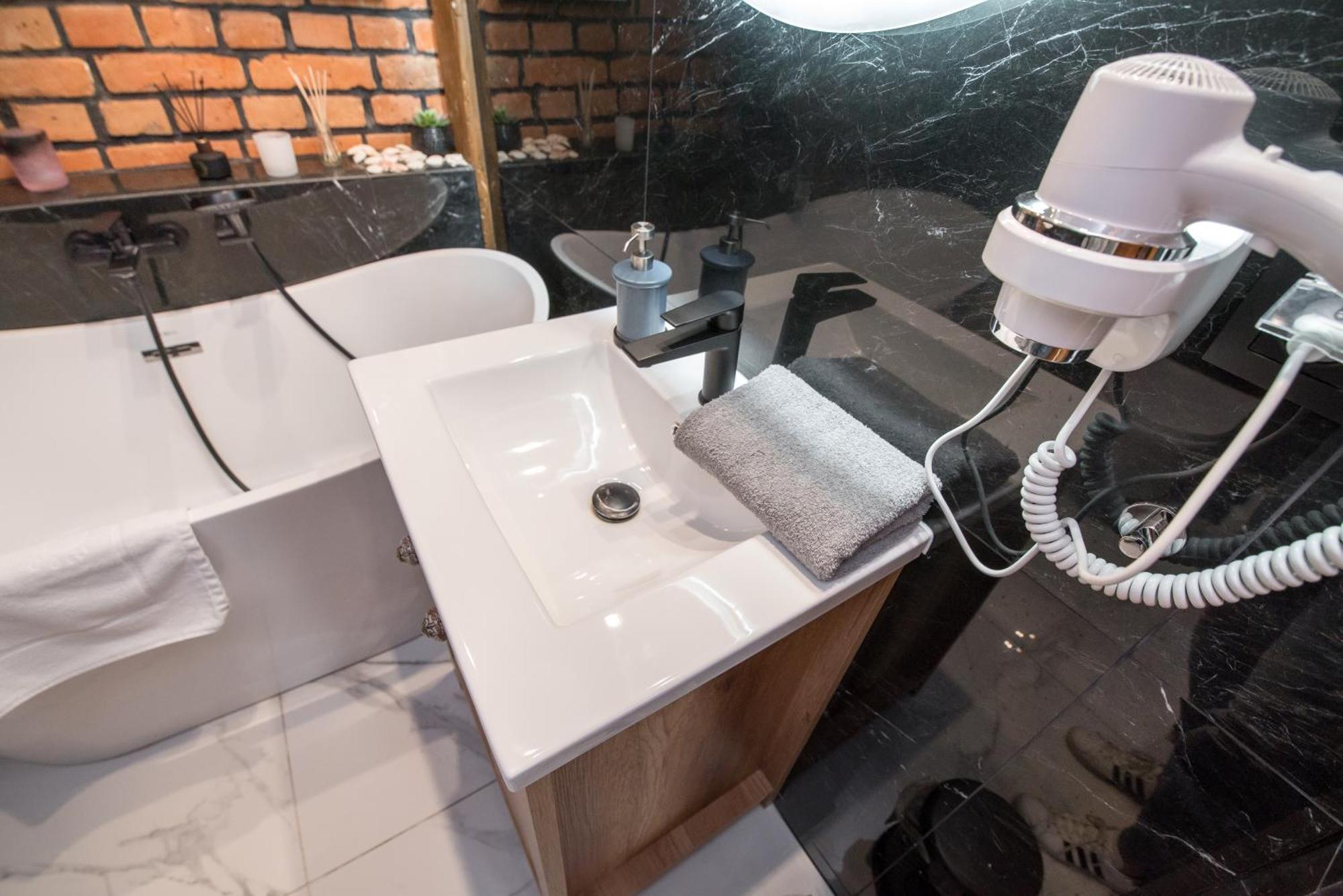 Apartment Przytulny Z Wieza *