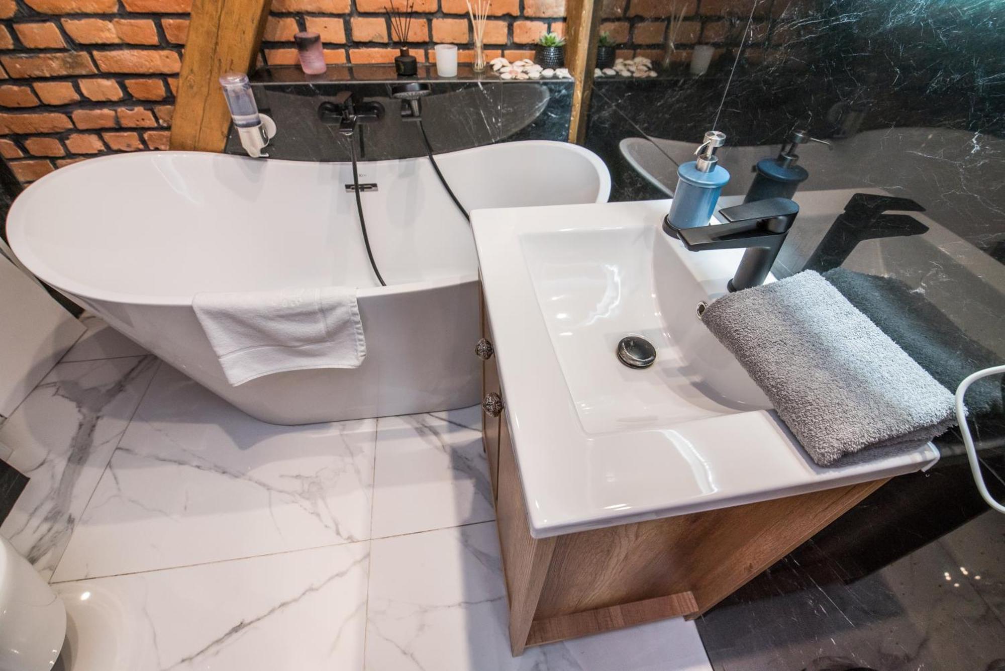 Przytulny Z Wieza Apartment